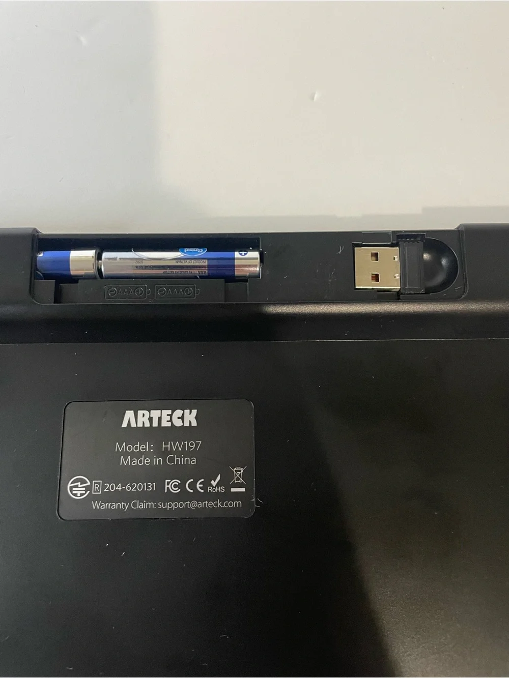 Arteck Wireless Slim Keyboard with Touchpad - Silver and Black